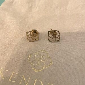 Kendra Scott Gold Floral Stud Earrings